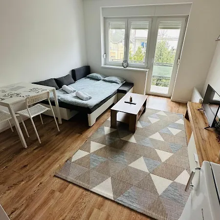 Studio Apartman Anni, Self Check-In Osijek Exterior photo